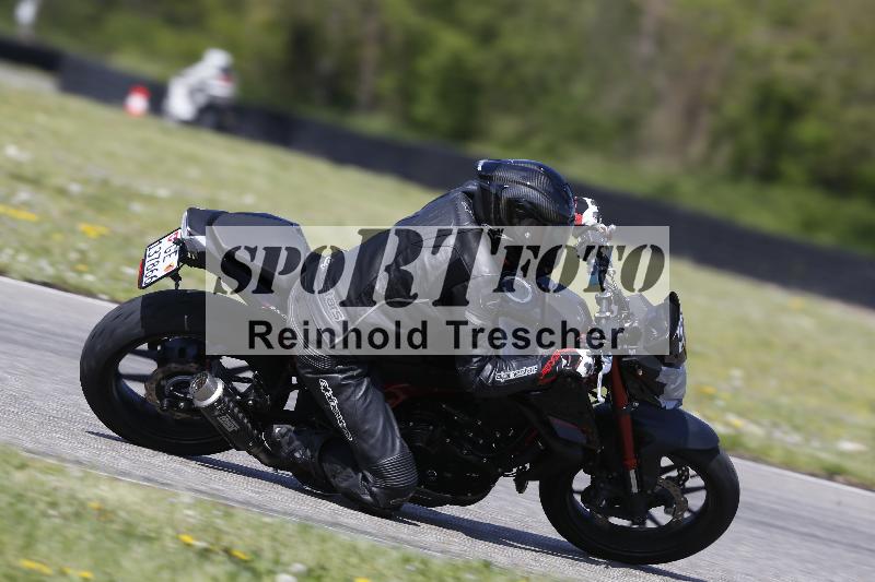 Archiv-2025/09 22.04.2025 Cornu Master School ADR/rot-rouge/99